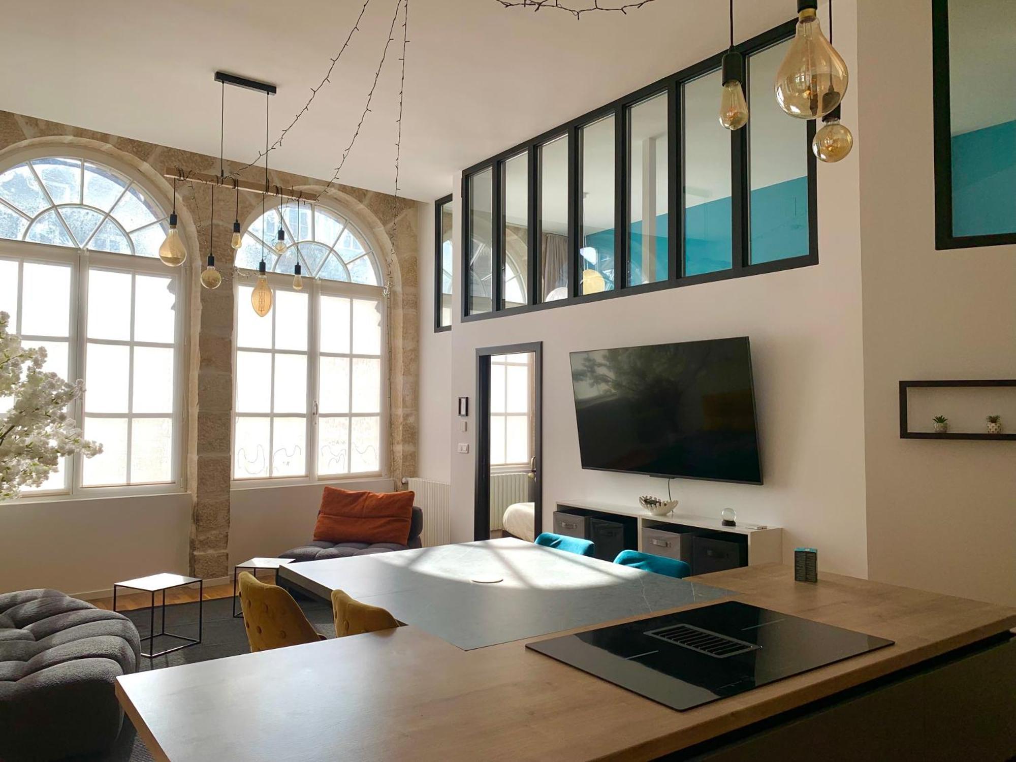 בסאנקון Les Fabuleux Appartements Du Coeur De Ville - Place Victor Hugo מראה חיצוני תמונה